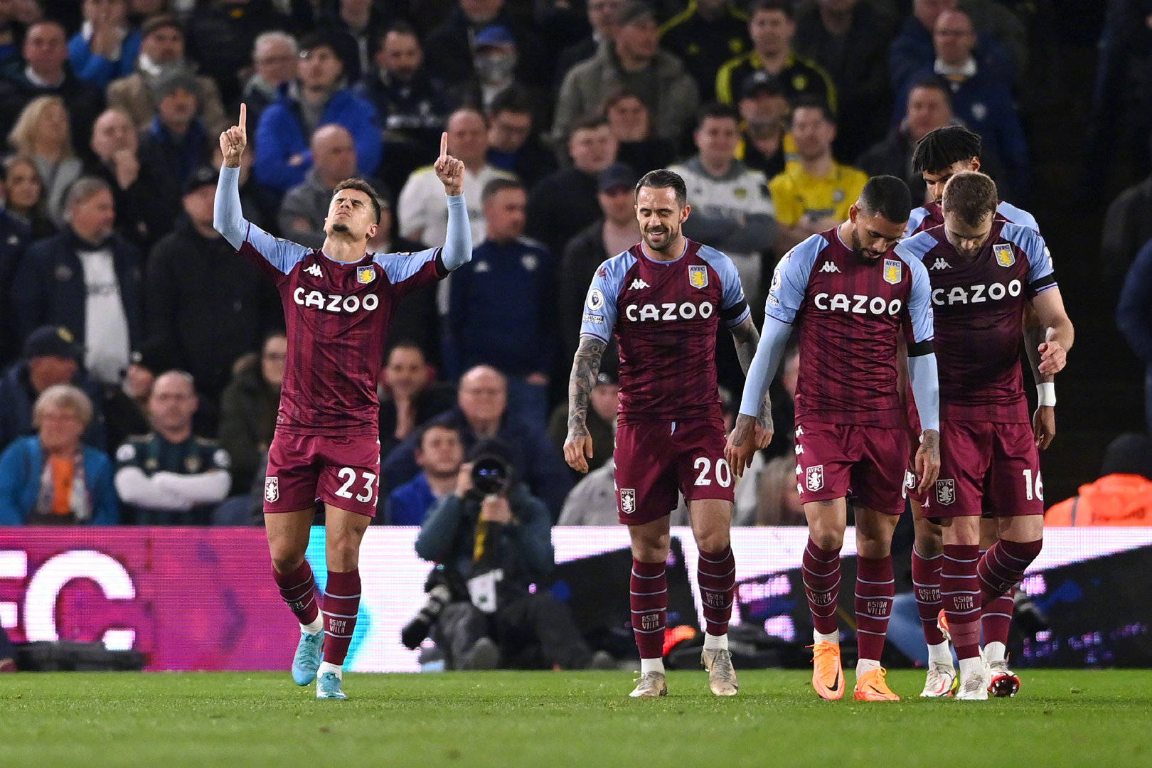 利书写了辉 利书写了辉